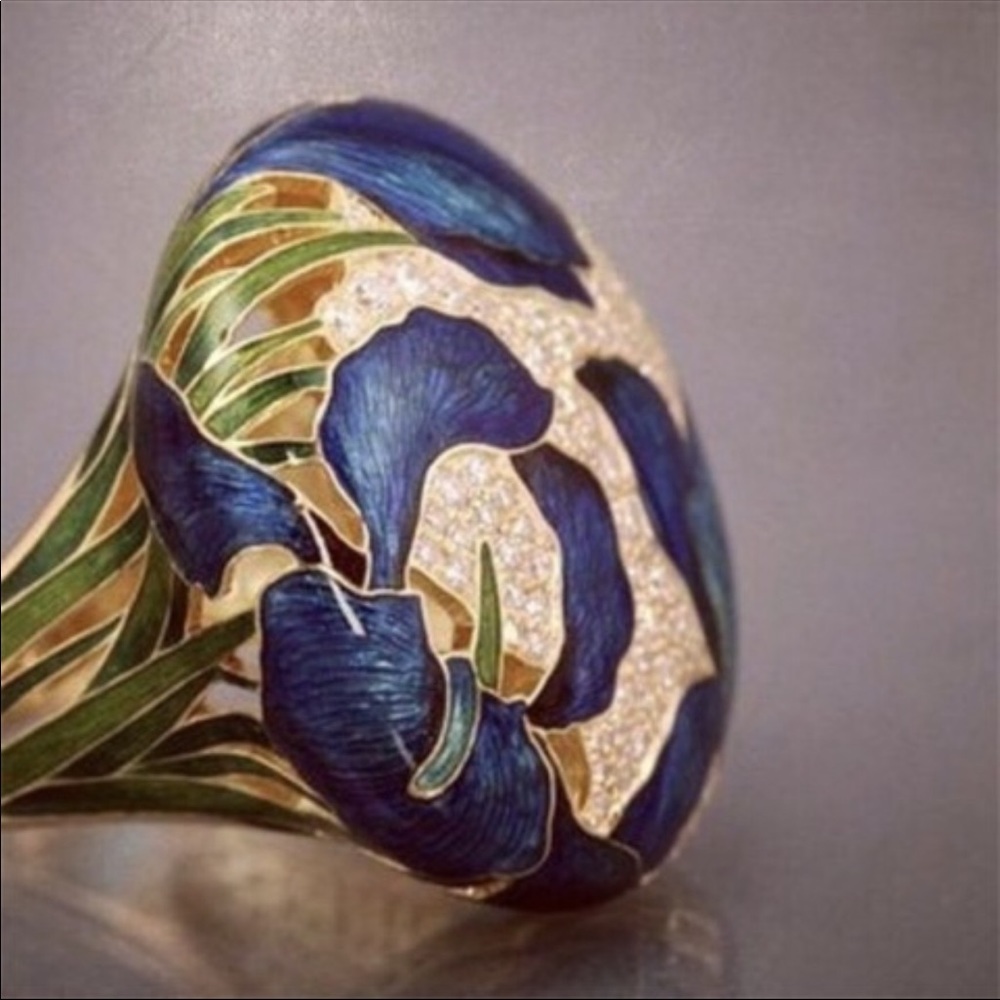 Ring